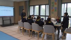 <b>帮力他们正在道理验证、立异探究范畴深耕细</b>